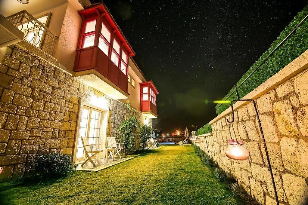 Gobene Alacati Guest House